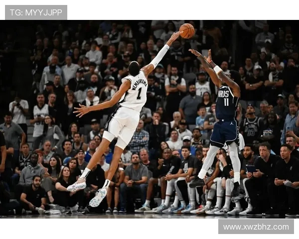 文班亚马首节替补出场5分钟得5分并造犯规两罚一中展现潜力 文班亚马首节替补出场5分钟得5分并造犯规两罚一中展现潜力